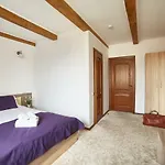 Hotel Coin Lviv