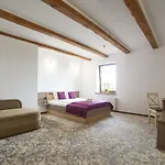 Coin Hotel Lviv